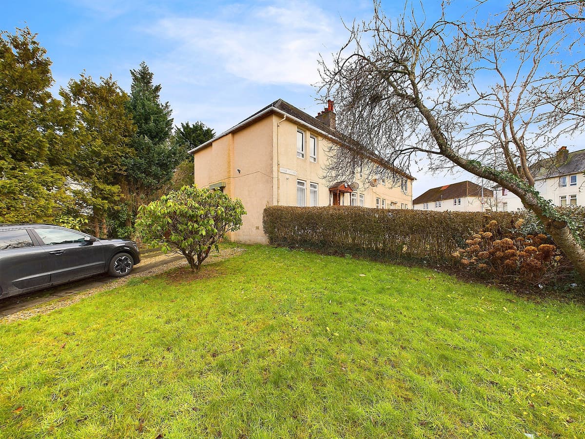 Bruce Street, East Ayrshire, Kilmarnock, KA1 4EQ