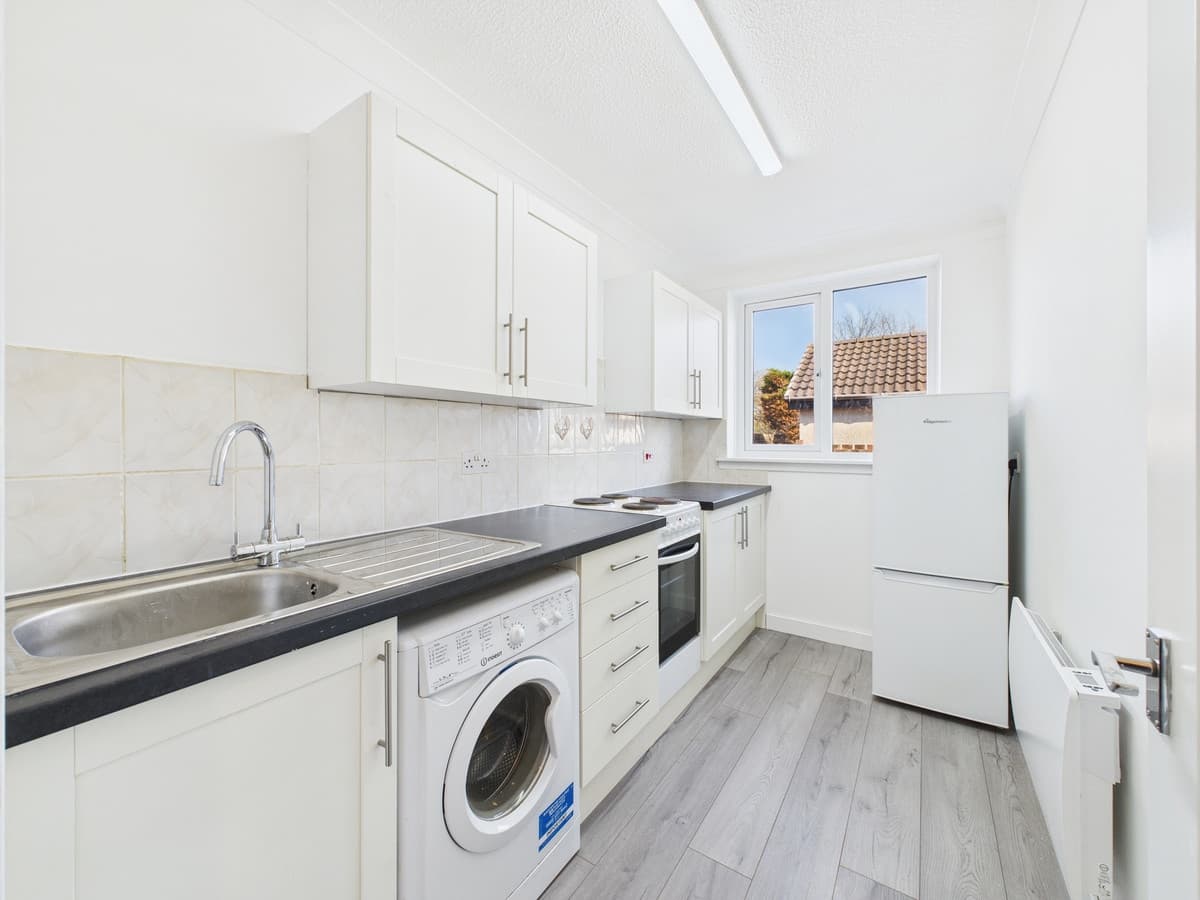 Caledonia Crescent, North Ayrshire, Ardrossan, KA22 8LW