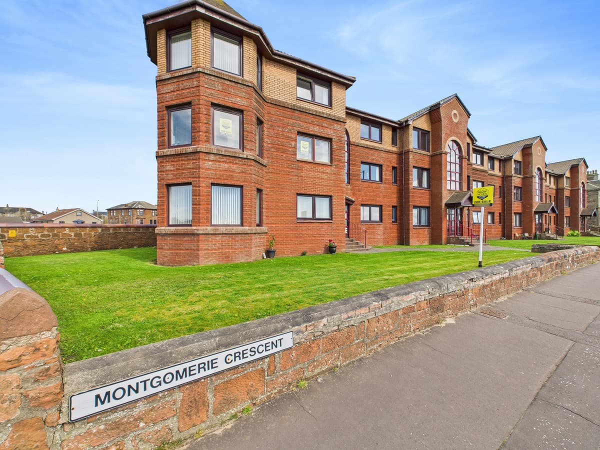 Montgomerie Crescent, Saltcoats, KA21 5BT