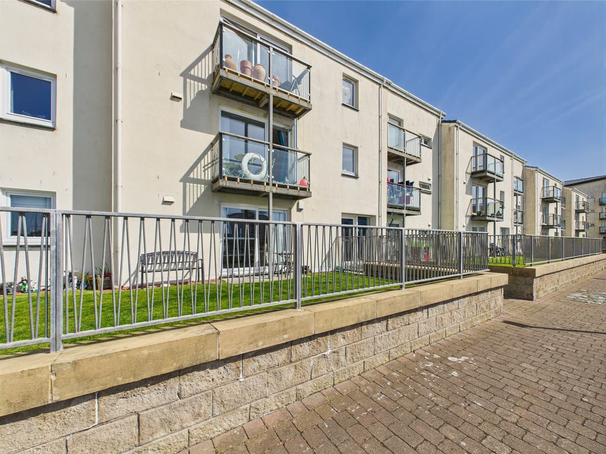 Mariners View, North Ayrshire, Ardrossan, KA22 8BH
