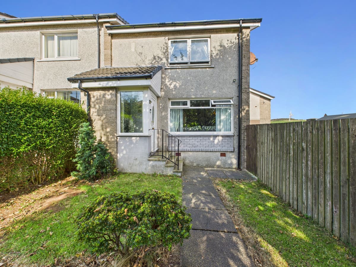Chapelhill Mount, Ardrossan, KA22 7LY