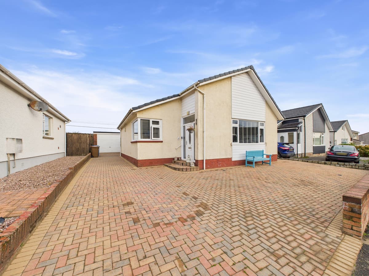 Mayfield Grove, North Ayrshire, Stevenston, KA20 4AH