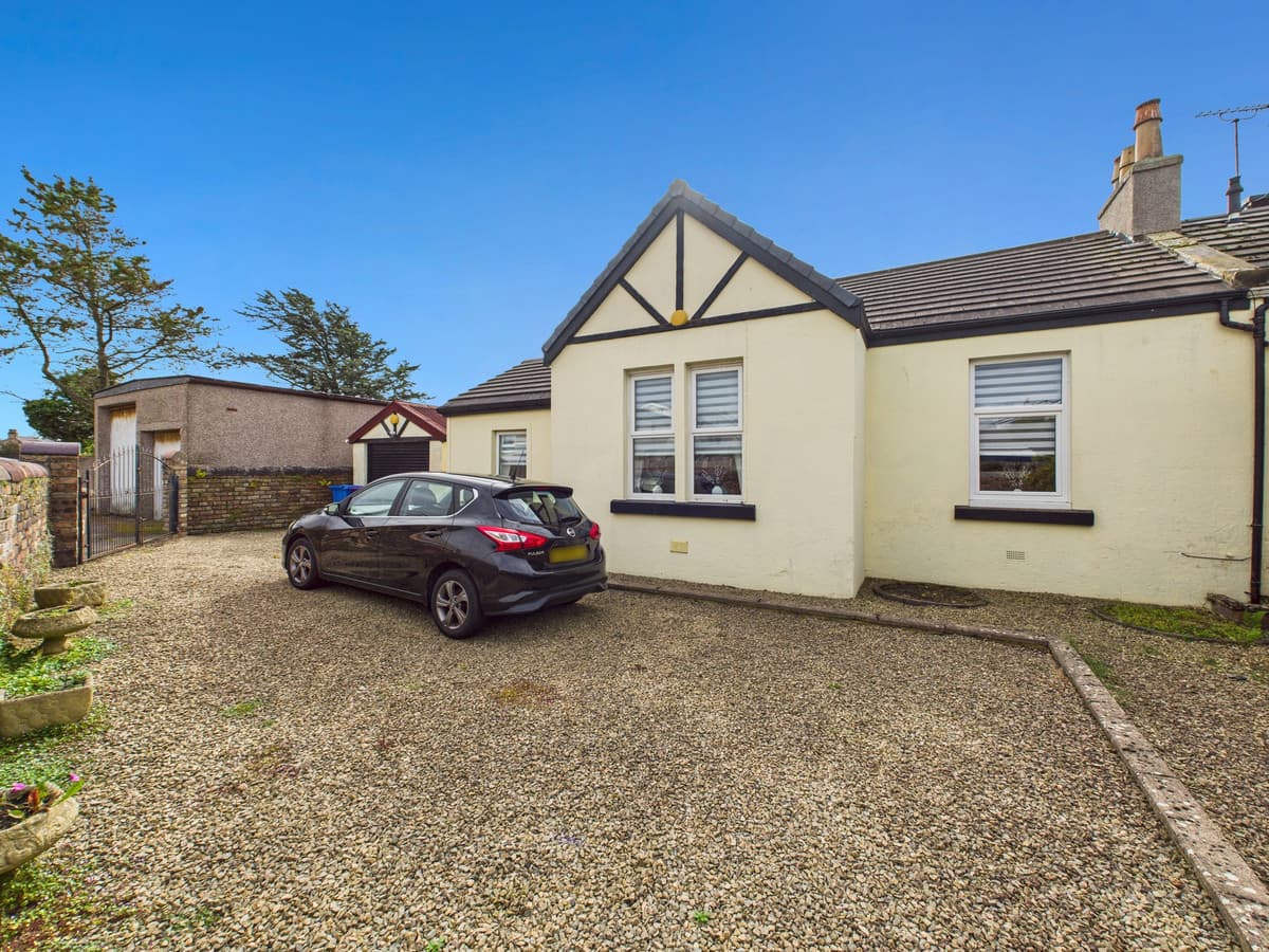 Waverley Place, Saltcoats, KA21 5AU