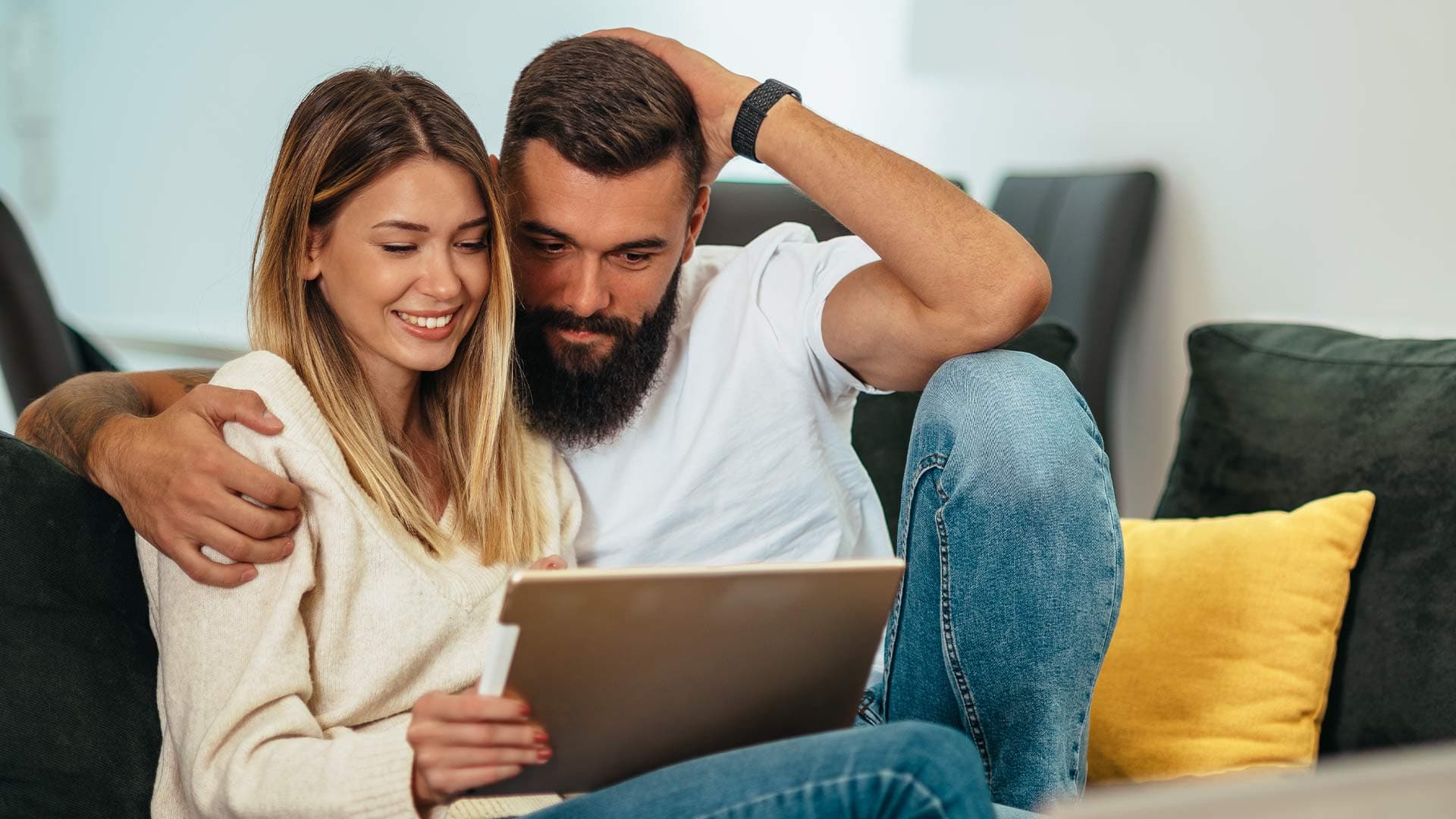 <span style="color:hsl(56, 100%, 71%);">Maximising Your Investment</span>