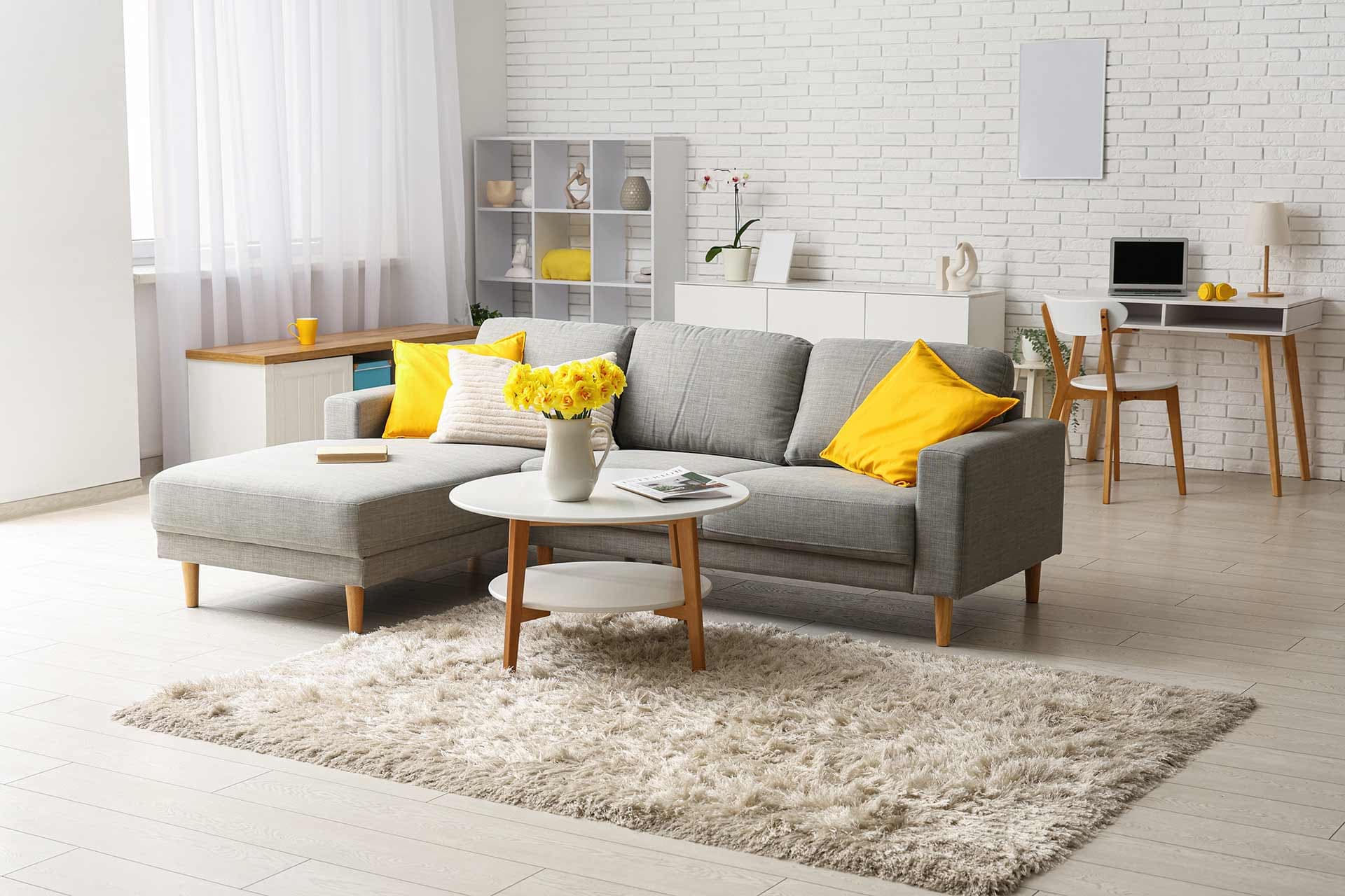 <span style="color:hsl(56, 100%, 71%);">Strategic Pricing</span>