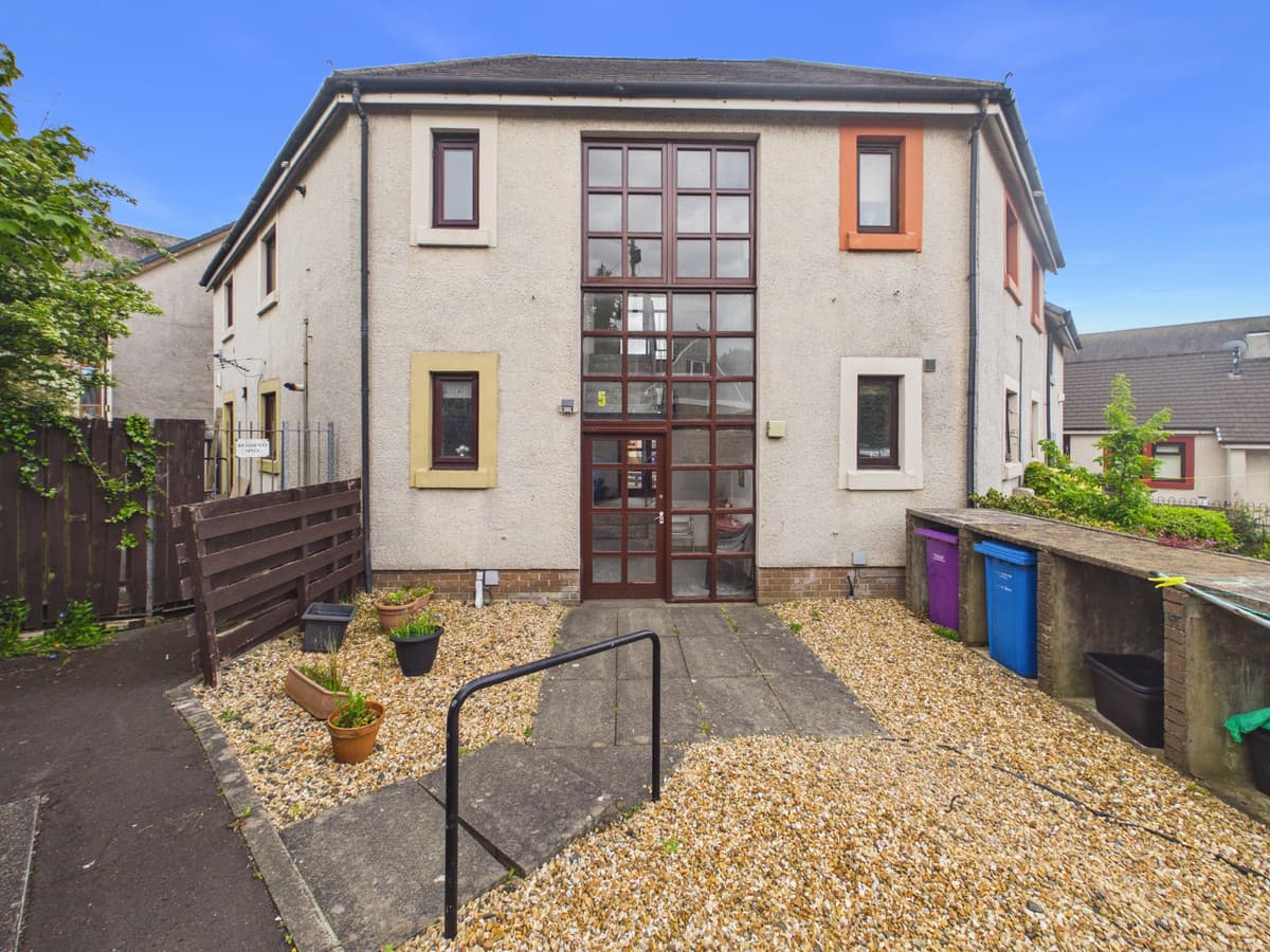 Manse Court, North Ayrshire, Kilwinning, KA13 6ED