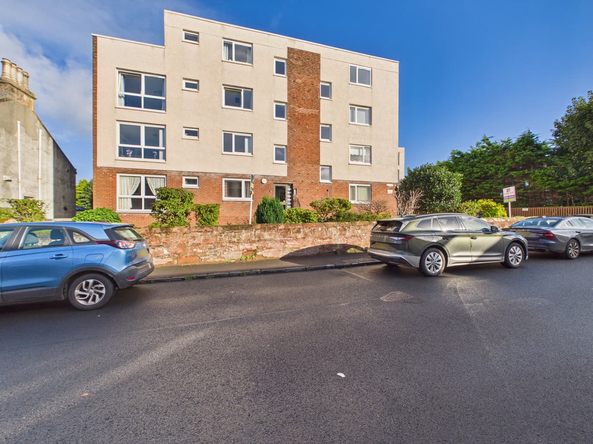 Fernside, Brisbane Street, North Ayrshire, Largs, KA30 8QG