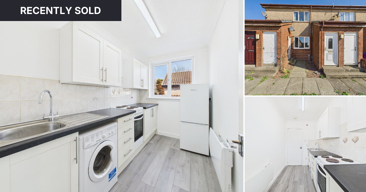 1 bed flat for sale in Caledonia Crescent, Ardrossan, KA22 8 | Glow ...